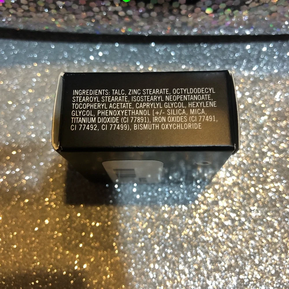 BNIB! MAC Eyeshadow single in Amber Lights Frost